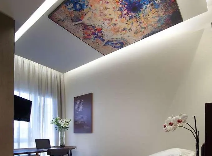 Bibo Recogidas Hotel *